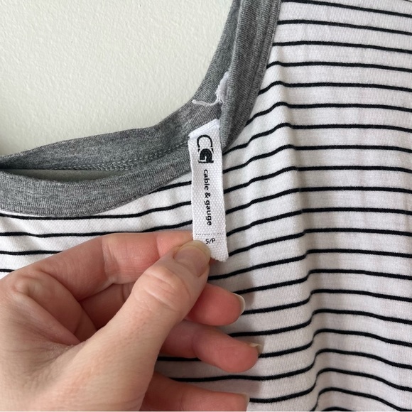 Cable&Gauge 3/4 dolman sleeve open back stripe black and white small casual - Picture 4 of 13